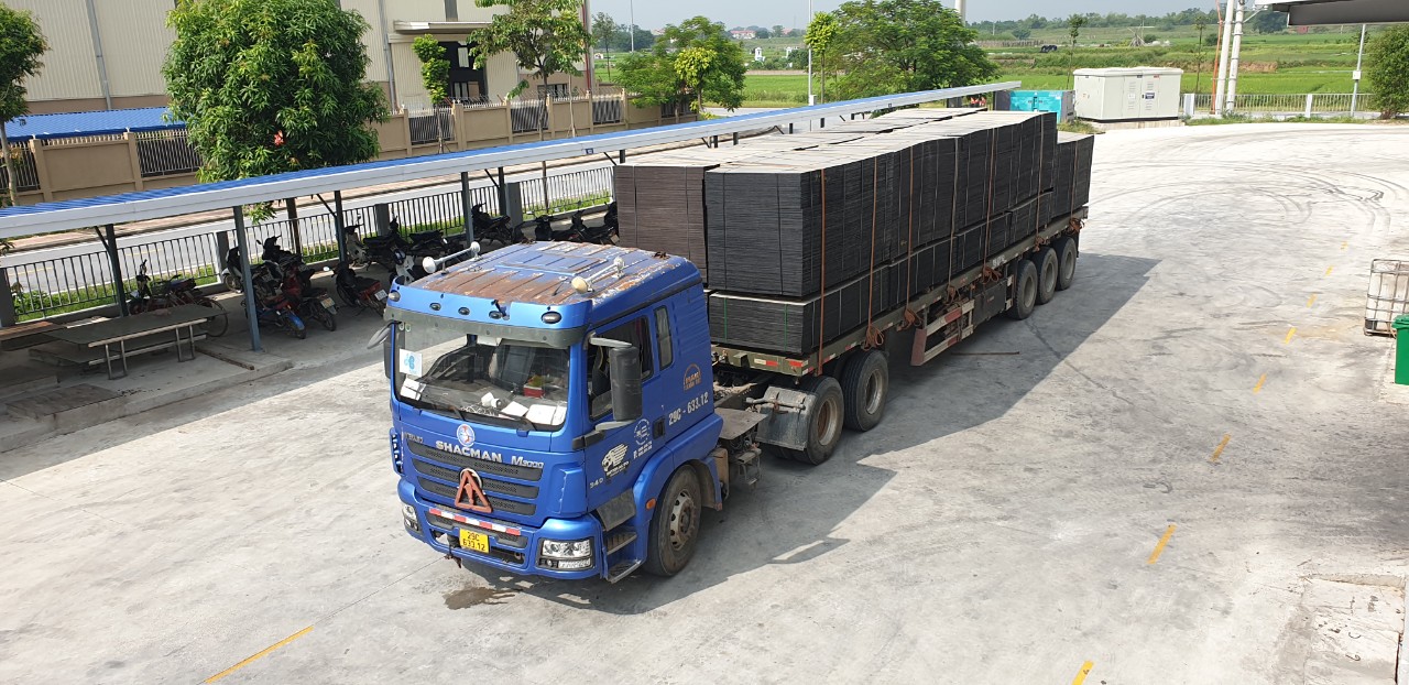 PHUONG LINH IMPORT EXPORT AND TRADING SERVICES COMPANY LIMITED