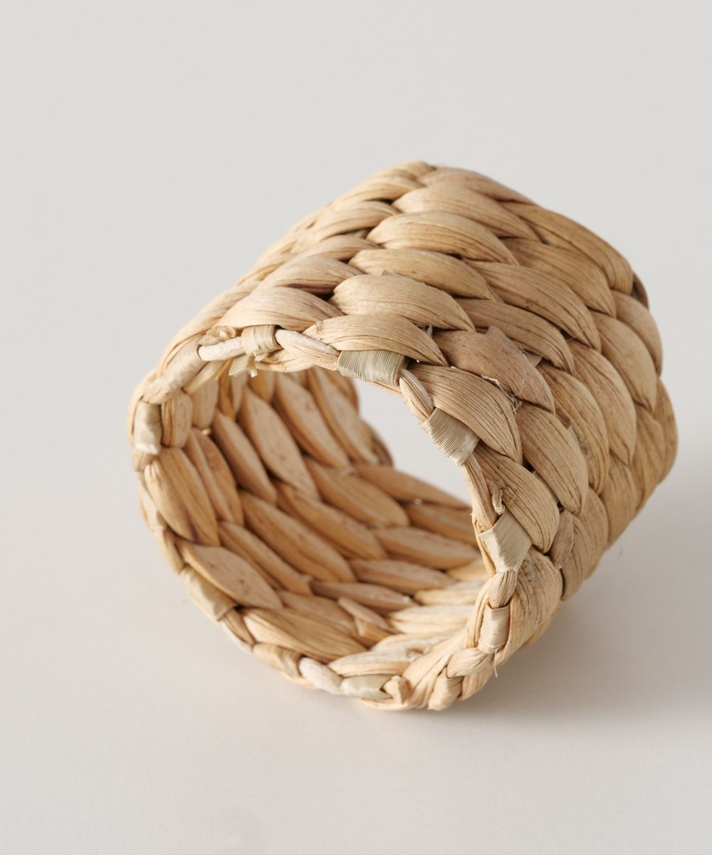Aesthetic Hyacinth Napkin Ring Made in Vietnam Eco-friendly material for home and tableware decoration Wholesale 3