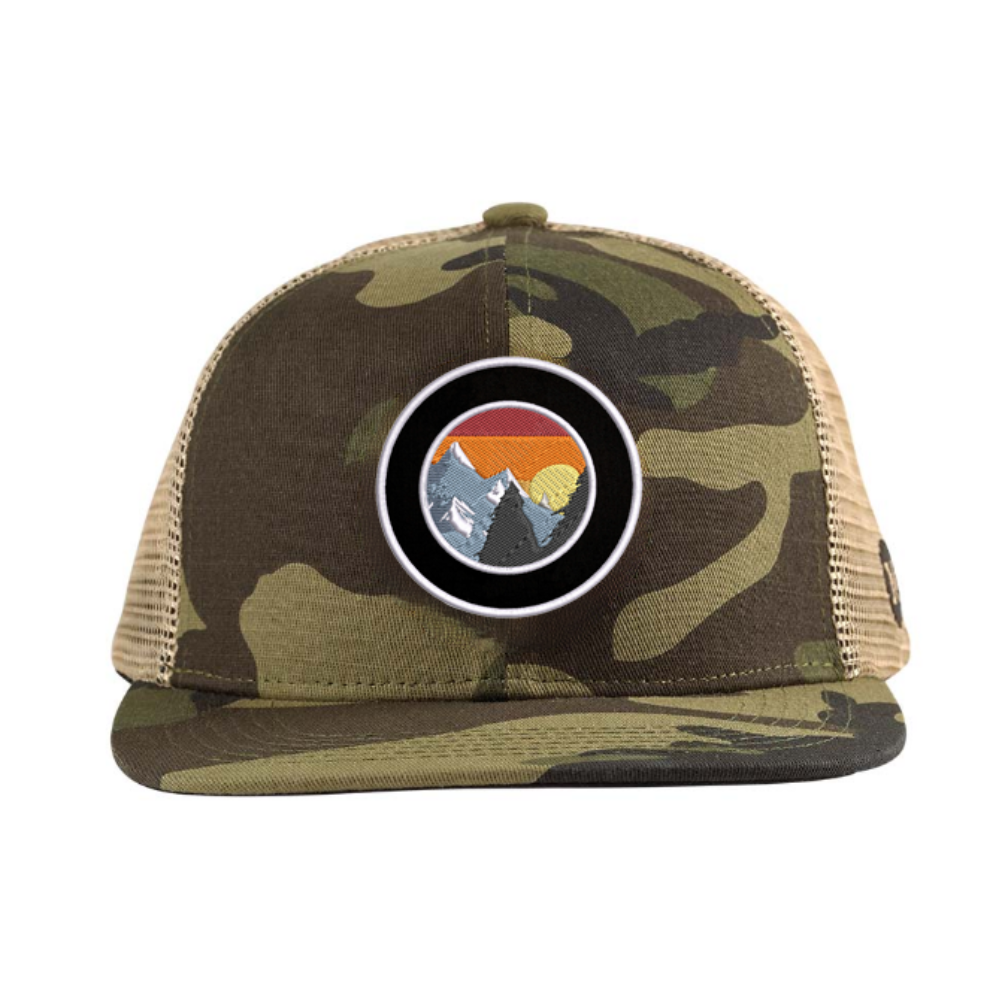 Camouflage/Beige Trucker Hats 6 Panels Gorras Caps Embroidered Logo Patch Flat Brim Breathable Adjustable Plastic Snapback OEM 1
