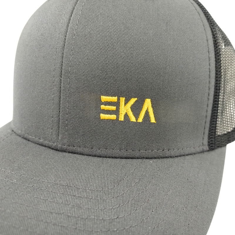 Casual R112 Styles Trucker Hat Minimal Embroidered Logo Slightly Curved Bill Mesh Cap Structured 6 Panel OEM Vietnam Factory L01 6