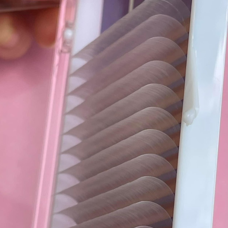 Eyelash extension Classic Volume  lash tray 100%PBT Mink custom in Vietnam factory