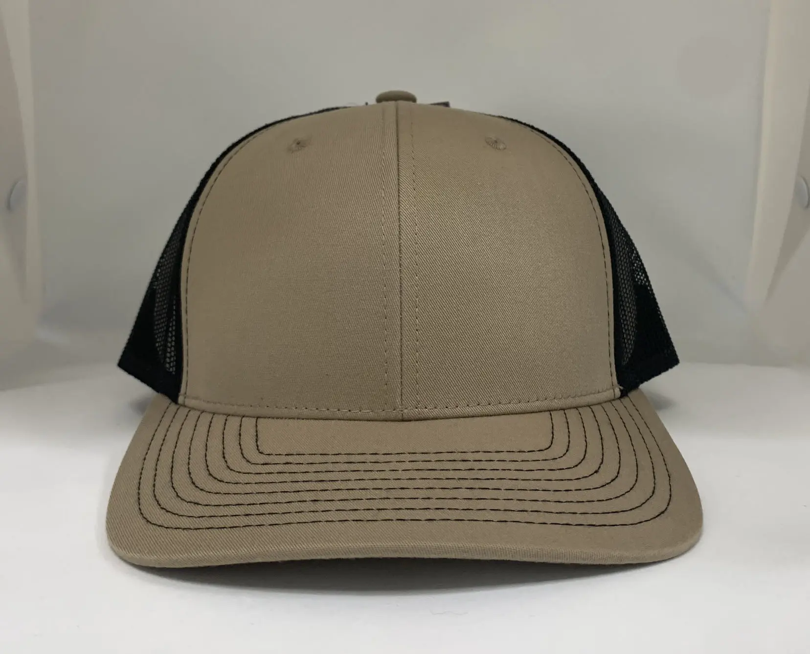 Custom Blank Trucker Hats Small MOQ Custom Snapback Caps Vietnam Factory Promotional Hat Sport Dad Cap 1