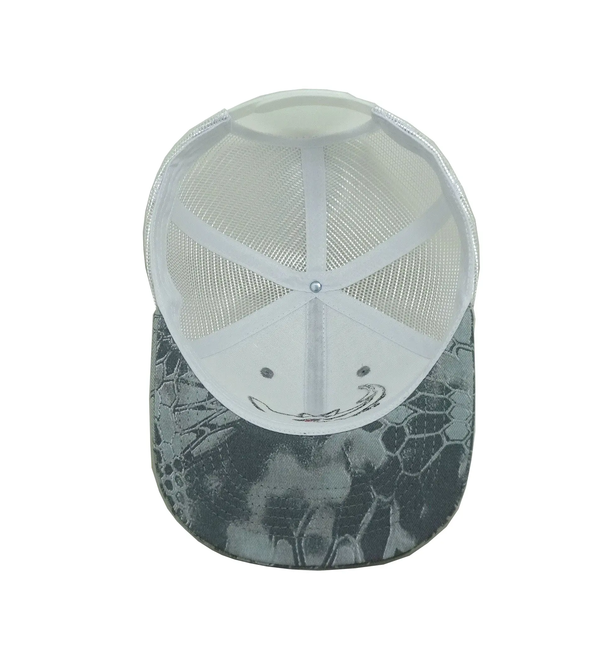 Custom Camo Printing Trucker Hat Embroidery Logo Snapback Cap for Man Vietnam Supplier Hat for Business 6