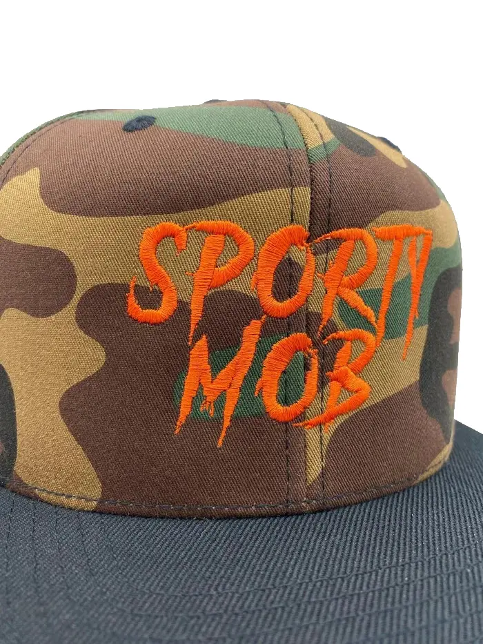 Custom Design Camouflage Outdoor Flat Visor 6 Panel Trucker Hat High Quality 2D Embroidery Mesh Back Sports Cap for Men 2