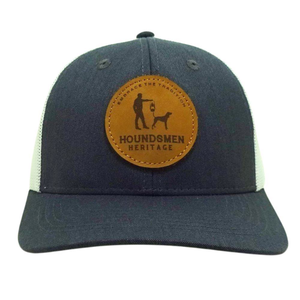 Custom Leather Patch Logo Trucker Hat Flat Brim Structured 6 Panel Back White Mesh Single Breasted Buckle for Brand Promotions 2