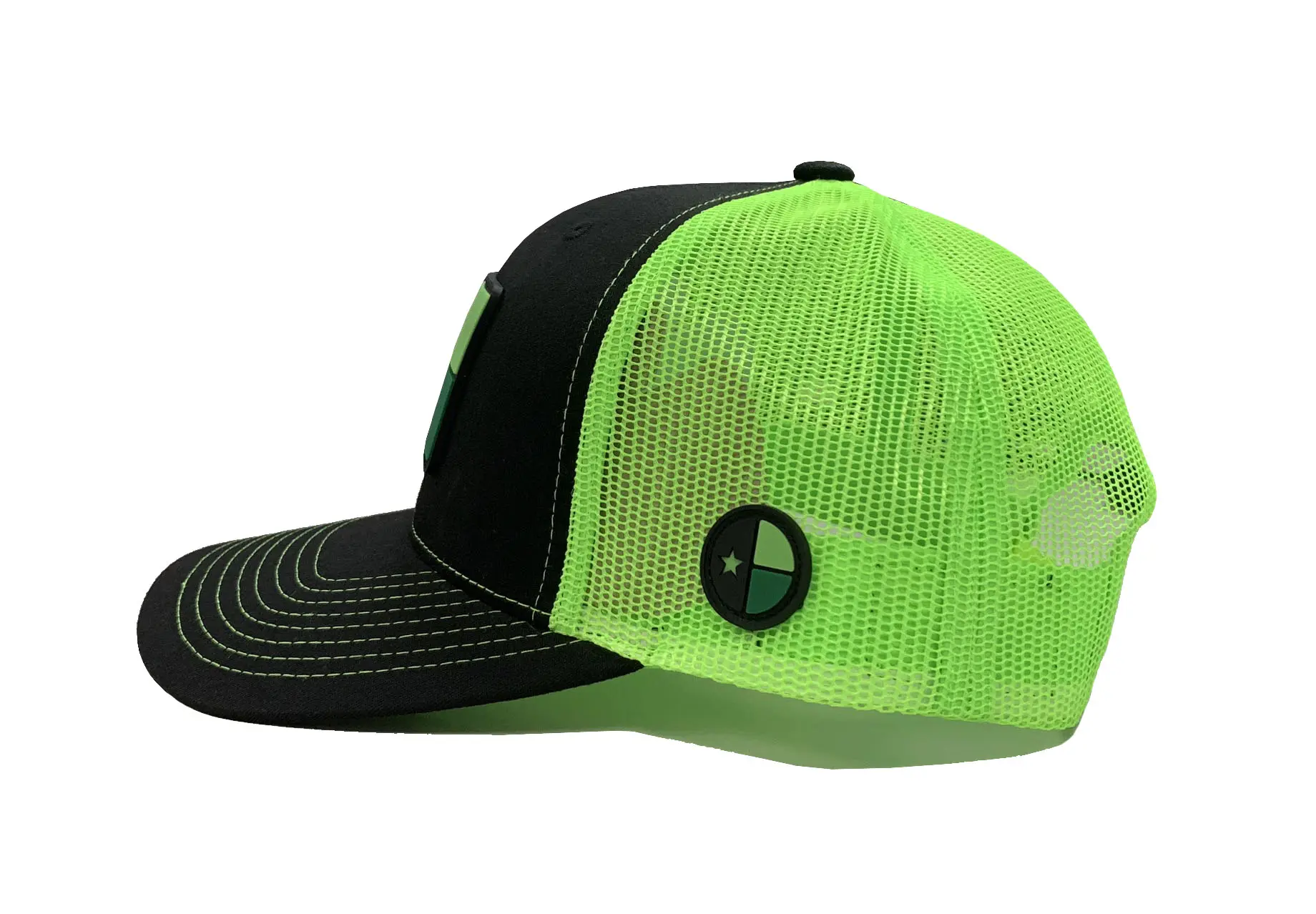 Custom Rubber Logo High Quality Green Color Plastic Buckle Mesh Back Structured Outdoor Trucker Hat for Men Support Samples 3