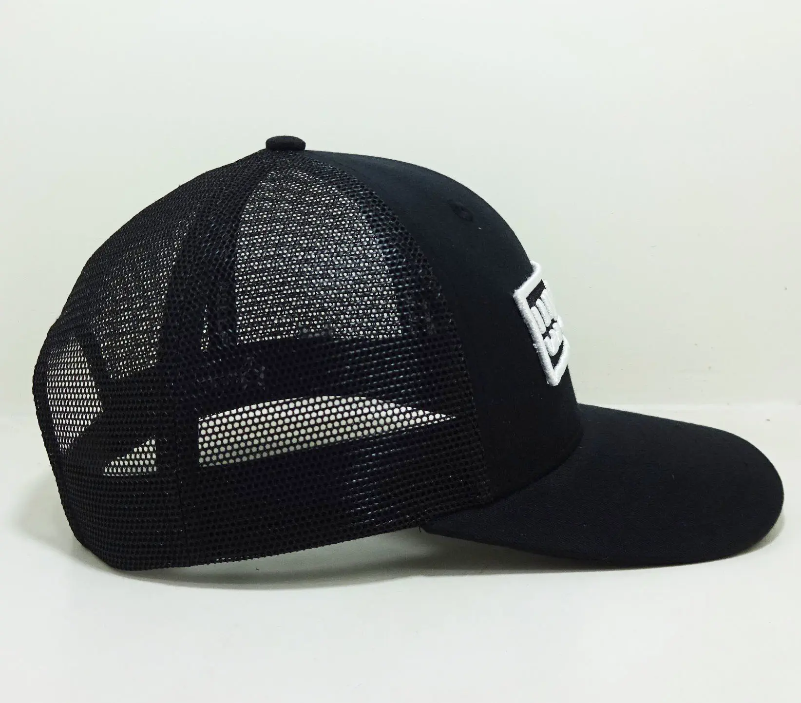 Custom Snapback Hats 6606 Custom PVC Logo Wulf Trucker Hats Men and Sport 6 Panel High Quality in Vietnam 4