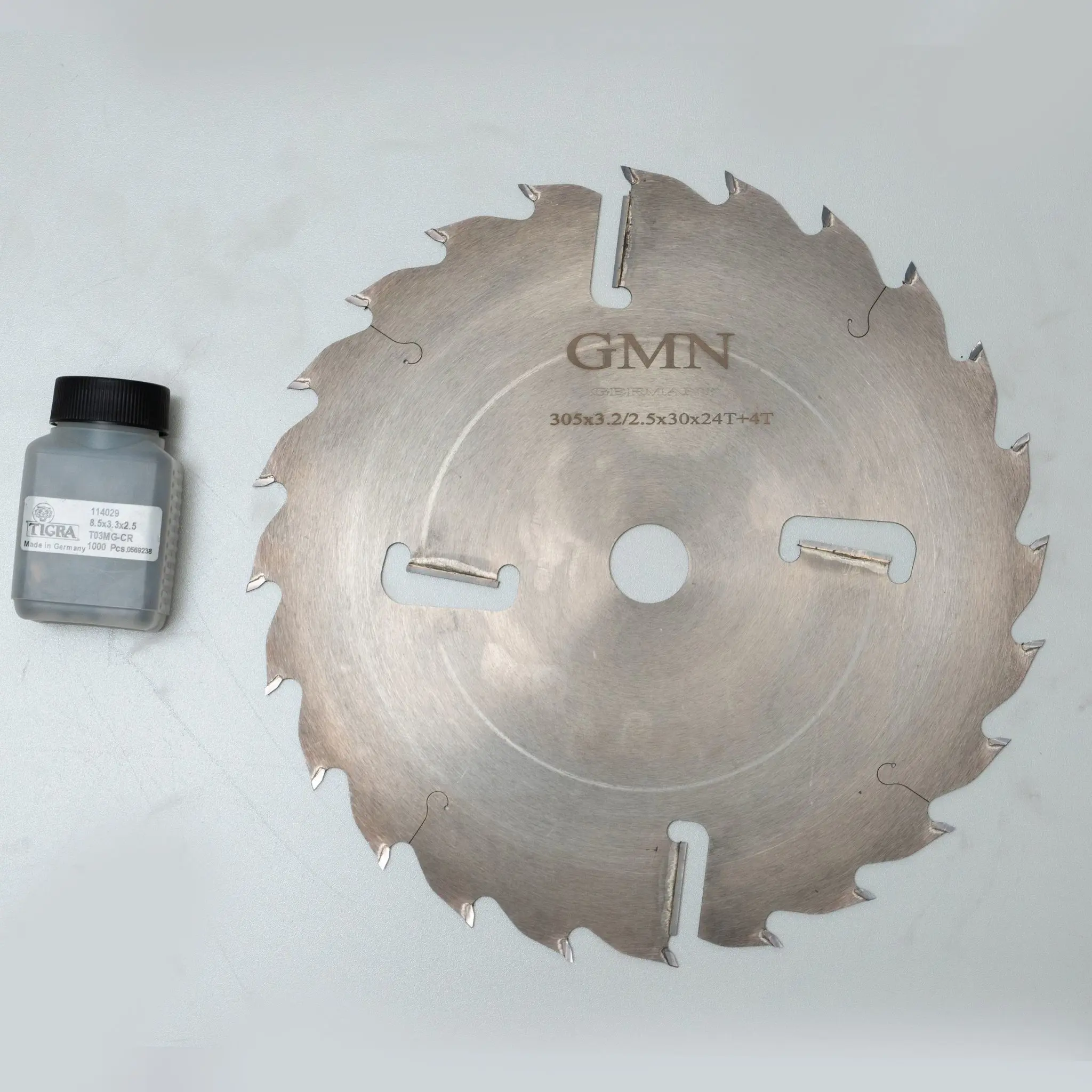 Customizable Hot Press Process OEM ODM High Quality 500mm TCT Industrial 40-Tooth Circular Saw Blade for Natural Wood Cutting 4