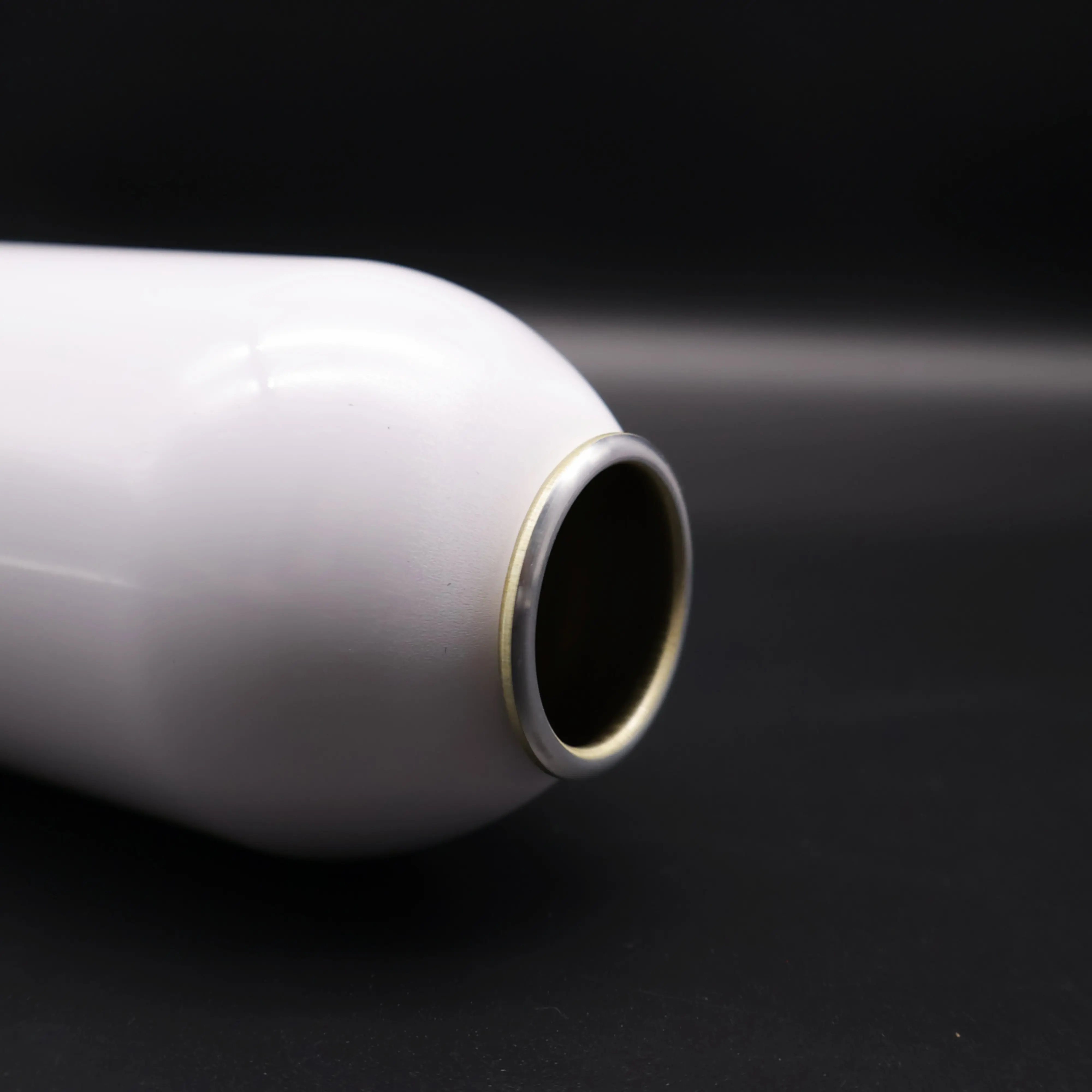 Customized Aluminum Aerosol Cans Hair Spray Premium Spray Can Vietnam Manufacturer Made in Vietnam Factory Metal Bottles 4