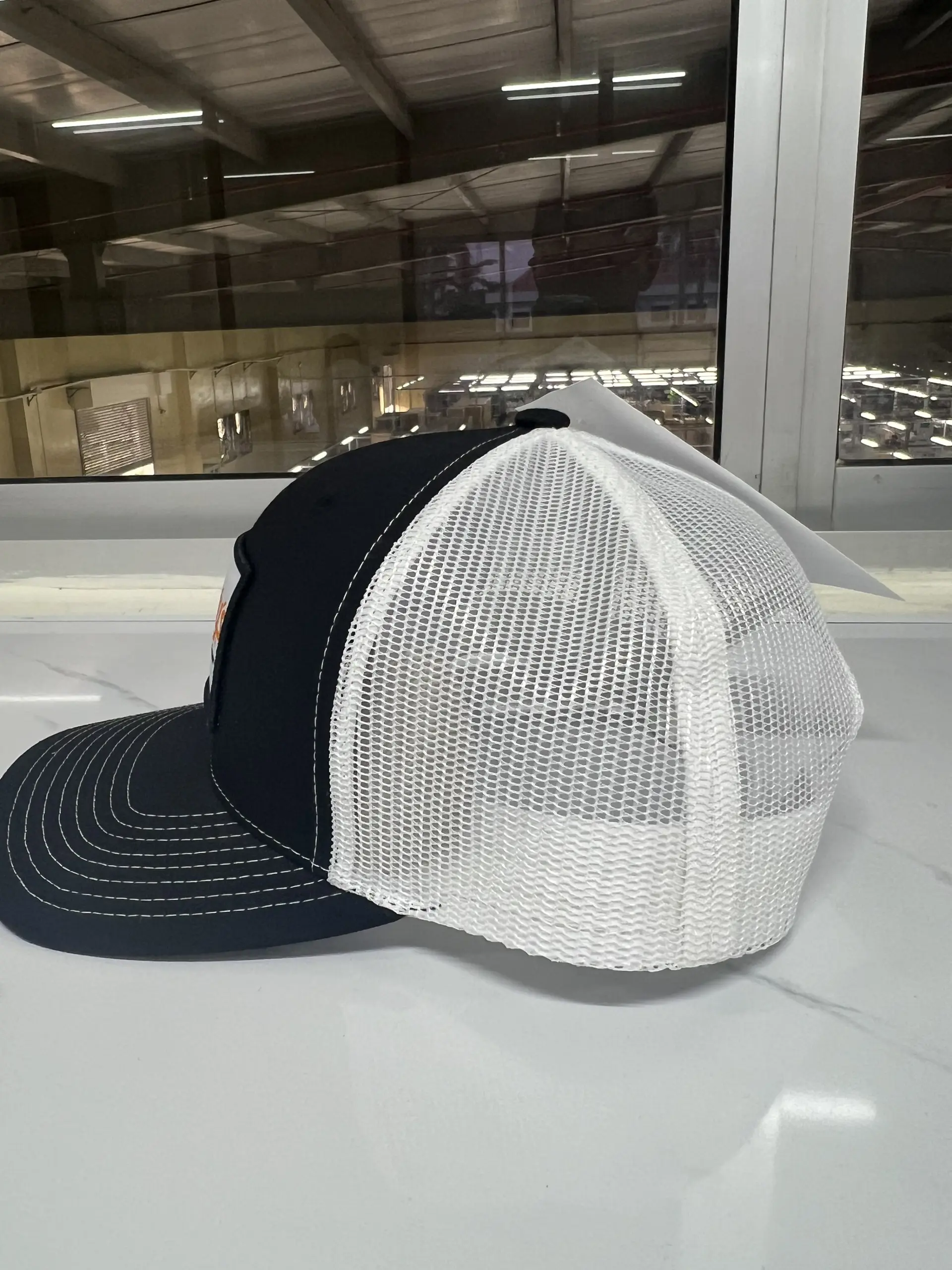 Customized Black White Trucker Hats Woven Patch Snapback Caps Custom Vietnam Factory Small MOQ 4