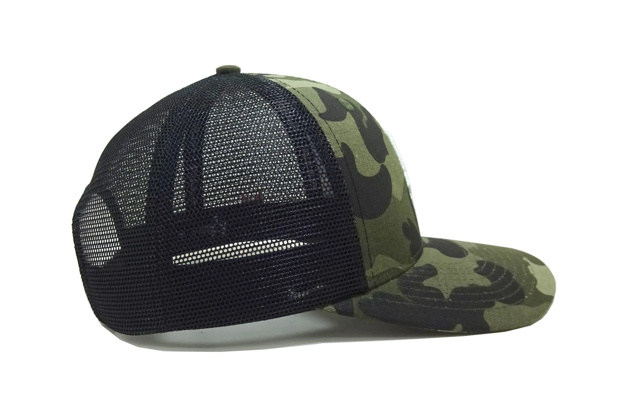 Embroidery Logo Snapback Cap for Man Camo Printing Trucker Hat Vietnam Supplier Hat for Business 3