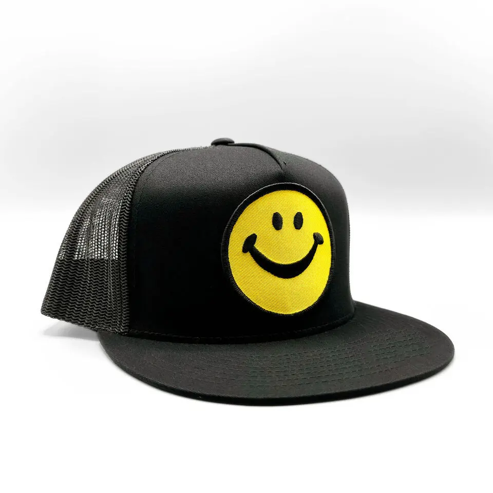 Flat Cap High Quality Wholesale Promotional Trucker Hat Custom Logo Black Color 5 Panels Mesh Back Plastic Buckle Trucker Hat 3