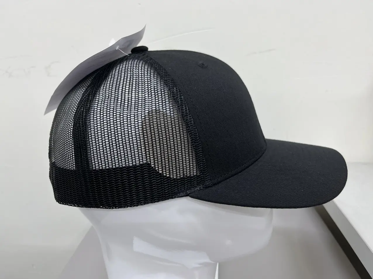 Free Shipping Small MOQ 25 Pieces Trucker Hat Authentic in Stock Multi Color Manufactured in Vietnamese Factory Snapback Cap 6