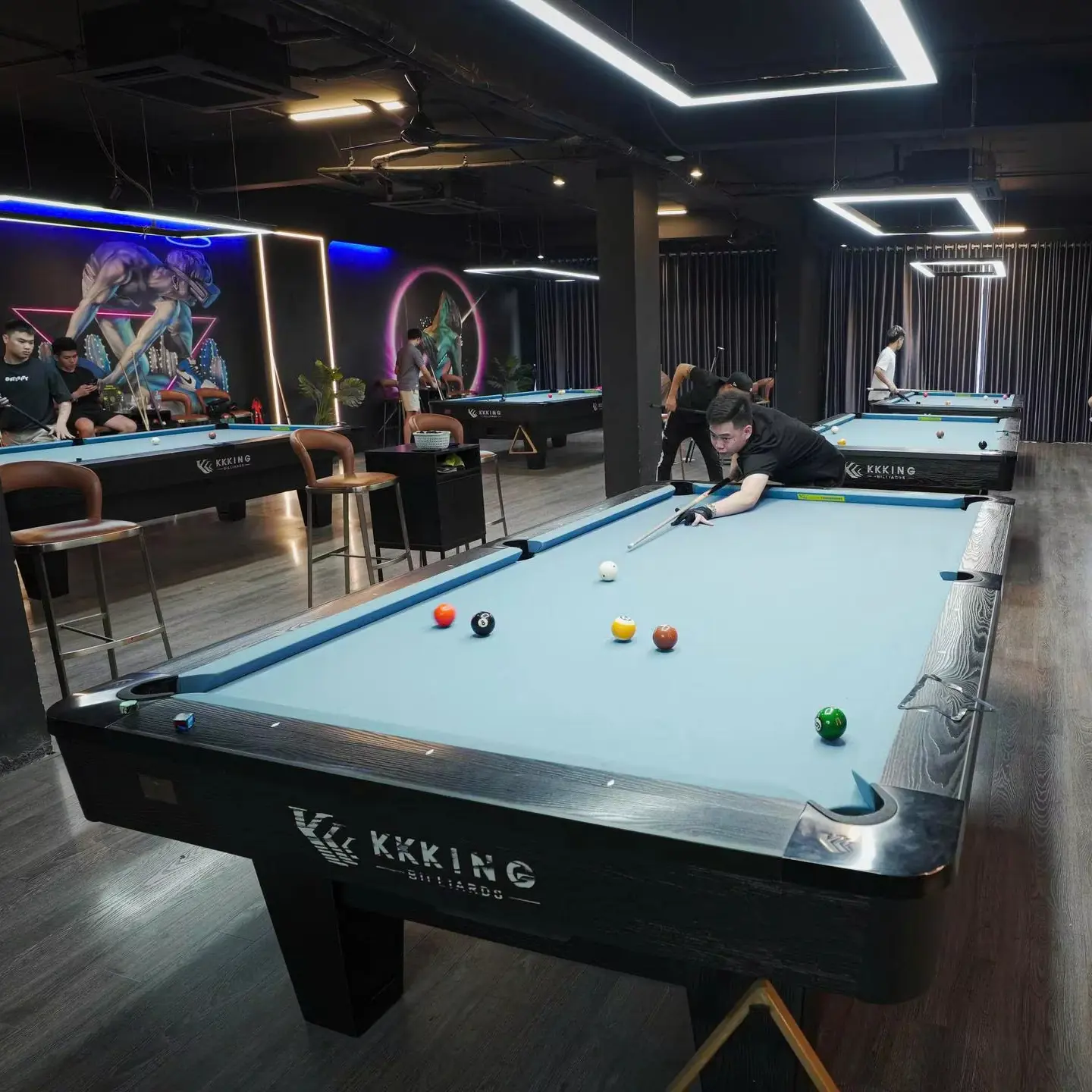 Grand Champion 9ft Pool Table with Slate Bed Ball Return System and Cue Set for Professionals 1