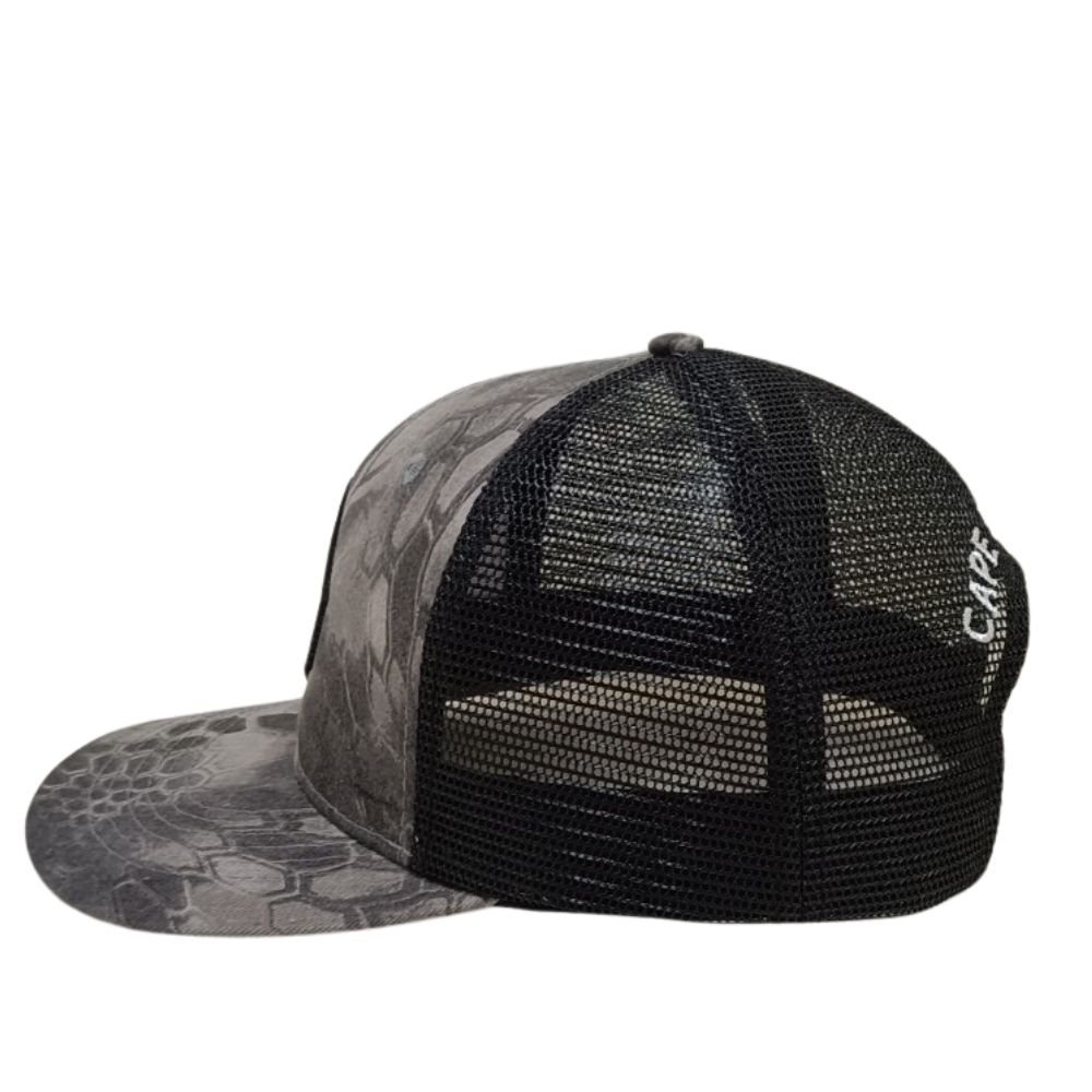 Gray Camouflage Trucker Hats 6 Panel Structured CapsLeather Logo Patches Embroidery Curved Back Snapback  Closure Single Buckle 4