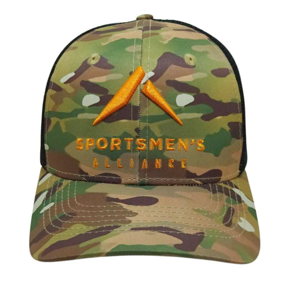 Green Camouflage 6 Panel Trucker Hat 3D Embroidery Curved Brim Contrast Stitching Line Black Mesh Plastic Single Breasted Buckle 2