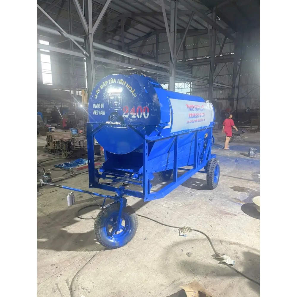 High Productivity Paddy Rice Thresher Machine 3000kg/h from Vietnam Factory Ready to Export 2