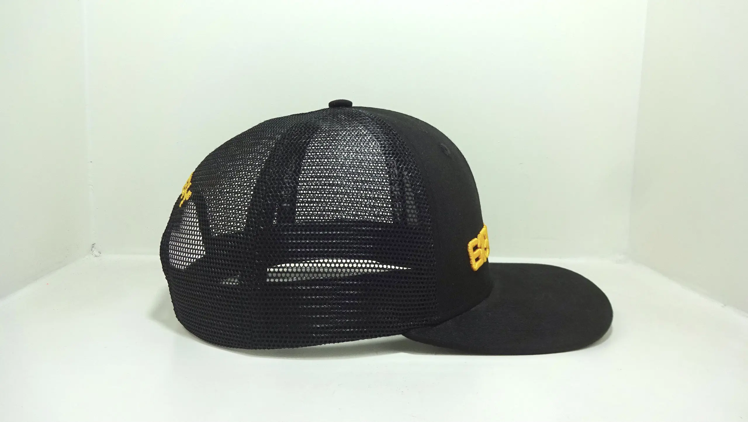 High Quality 3D Embroidery Black Color Medium Profile Cotton and Mesh Fabric Trucker Hat for Men in Vietnam Factory 4