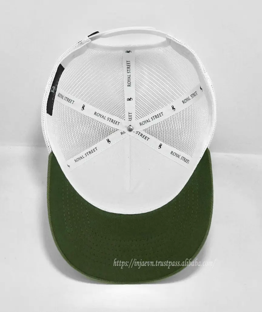 High Quality 5-Panel 3D Embroidery Green Color Medium Profile Cotton and Mesh Fabric Trucker Hat in Vietnam Factory 5