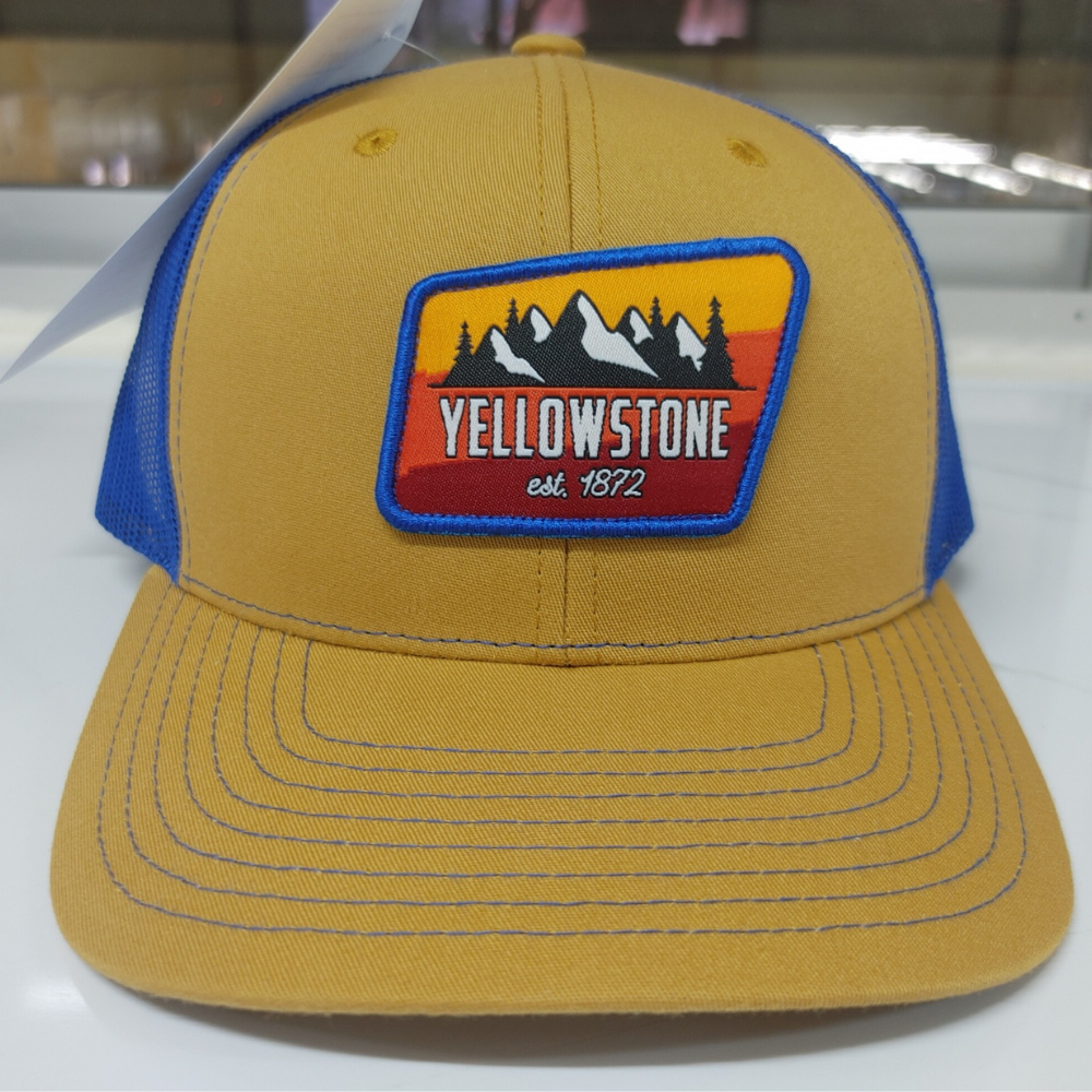 High Quality R 112 Trucker Hats 6 Panel Woven Patches Contrast Stitching Line On Brim Breathable Mesh For Shopping Vietnam OEM 2