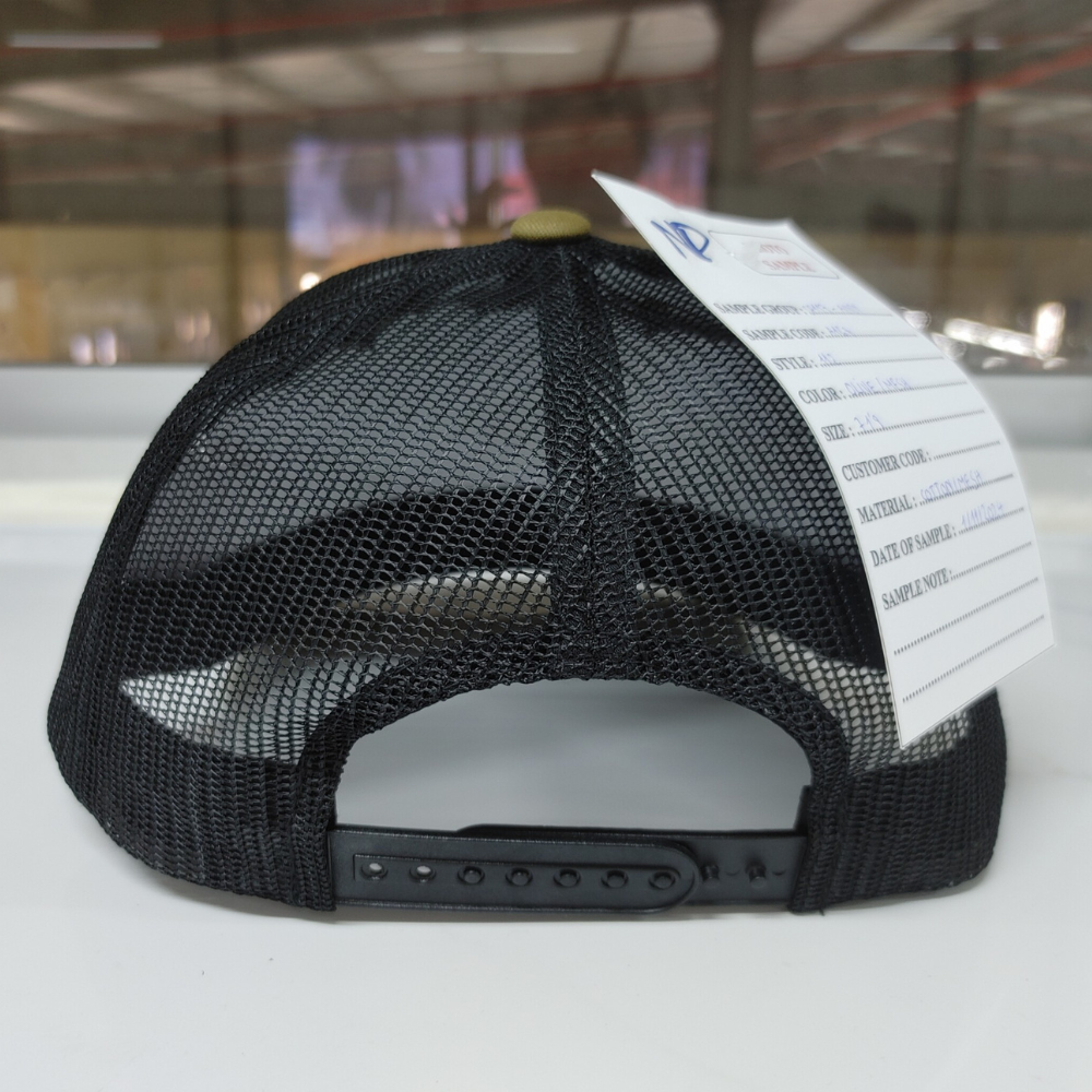 High Quality Ri 112 Trucker Hat Custom Woven Patch Logo 6 Panel Black Mesh 2 Eyelet on Front Single Breasted Buckle OEM Factory 6