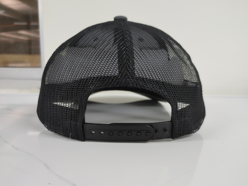 High Quality Ri 112 Trucker Hat Grey Color Black Mesh 2D Embroidery Logo Adjustable Size for Your Business 5