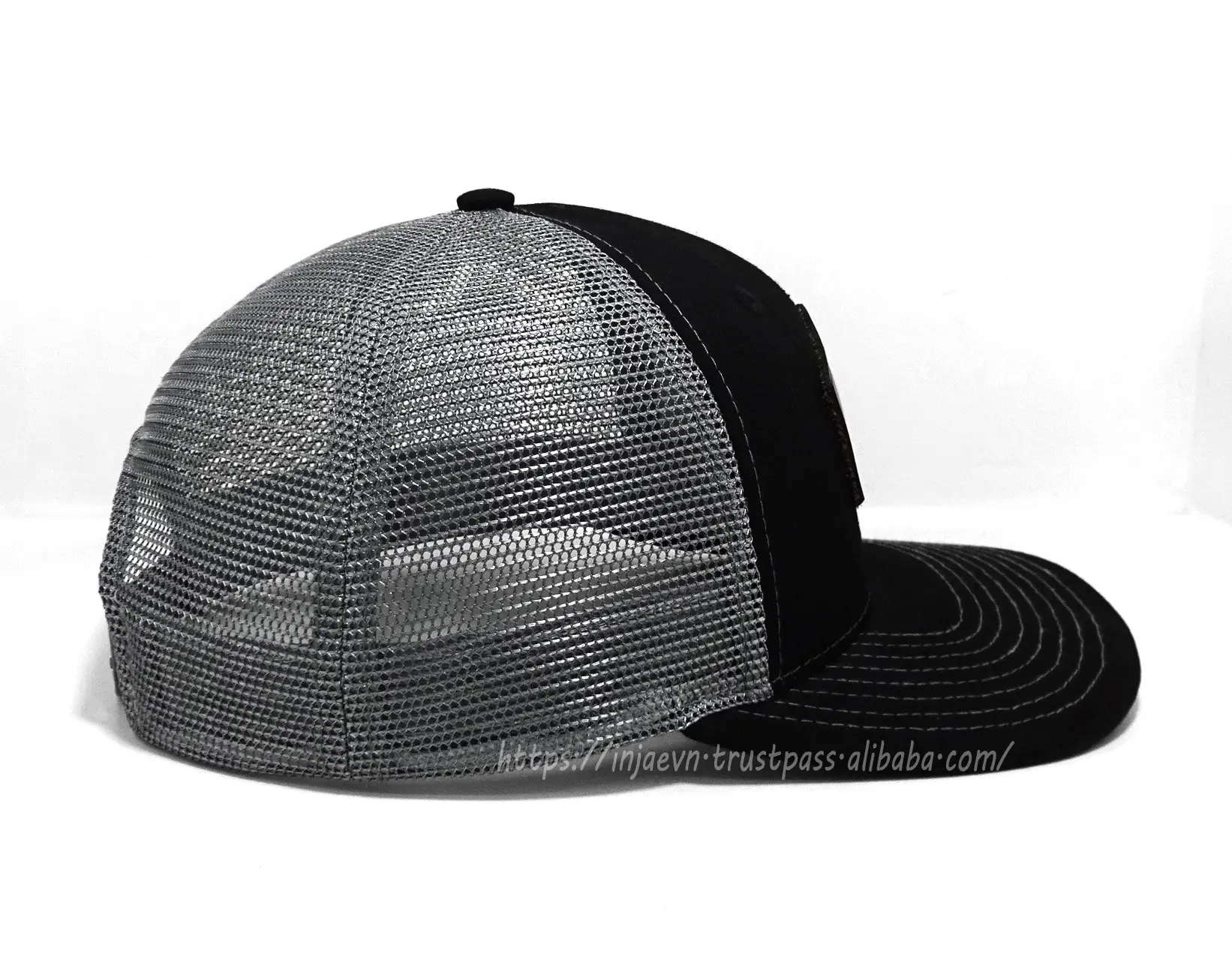 High Quality Sporty Style Trucker Hat for Men Black Color Low Profile Cotton and Mesh Fabric Trucker Hat in Vietnam Fac 3