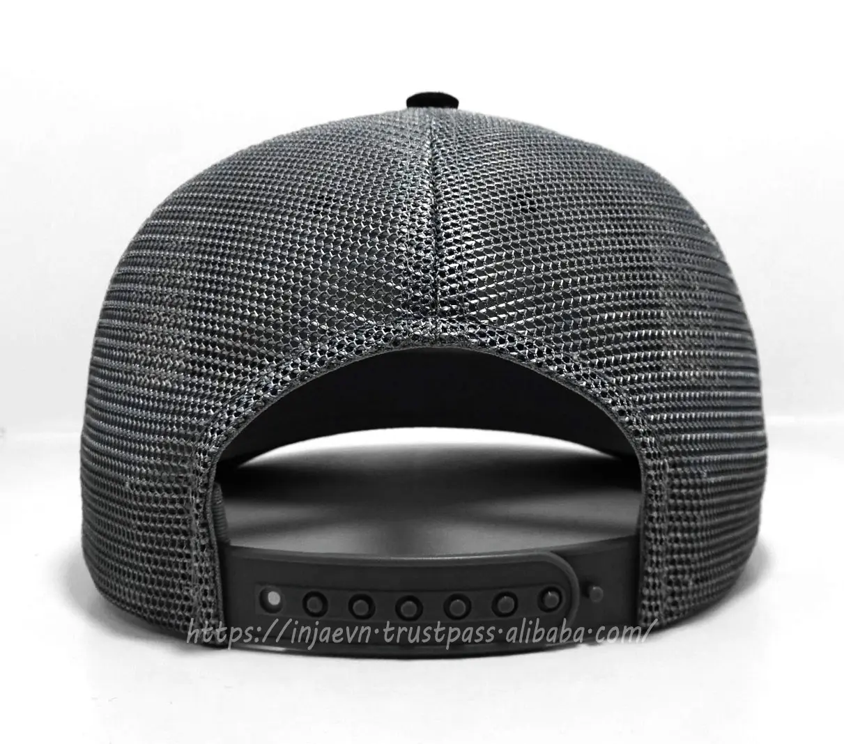 High Quality Sporty Style Trucker Hat for Men Black Color Low Profile Cotton and Mesh Fabric Trucker Hat in Vietnam Fac 4
