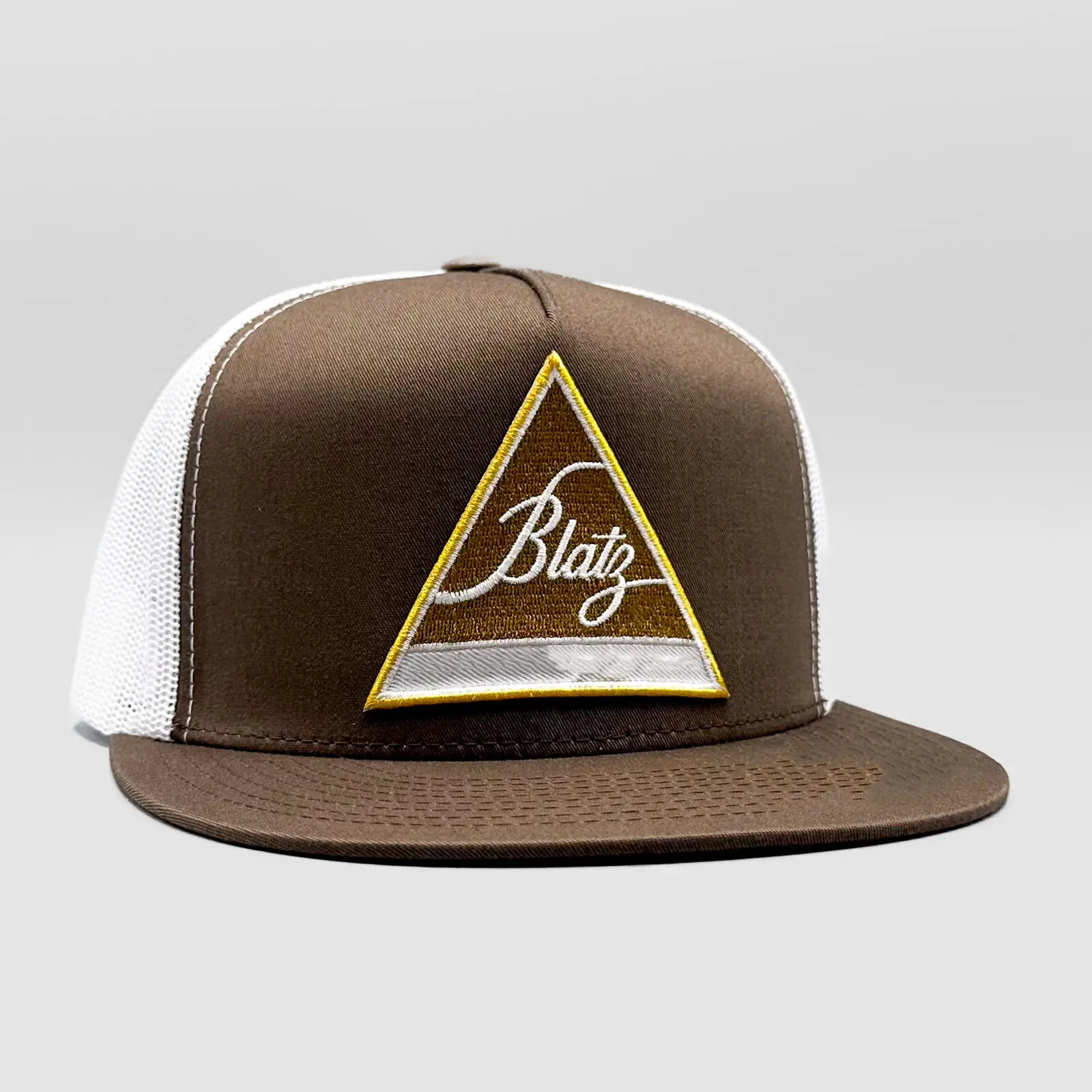 High Quality Trucker Hat in Vietnam Factory Wholesale Hiphop Sports Cap High Profile Customization Trucker Hat Hot Sale Headwear 3