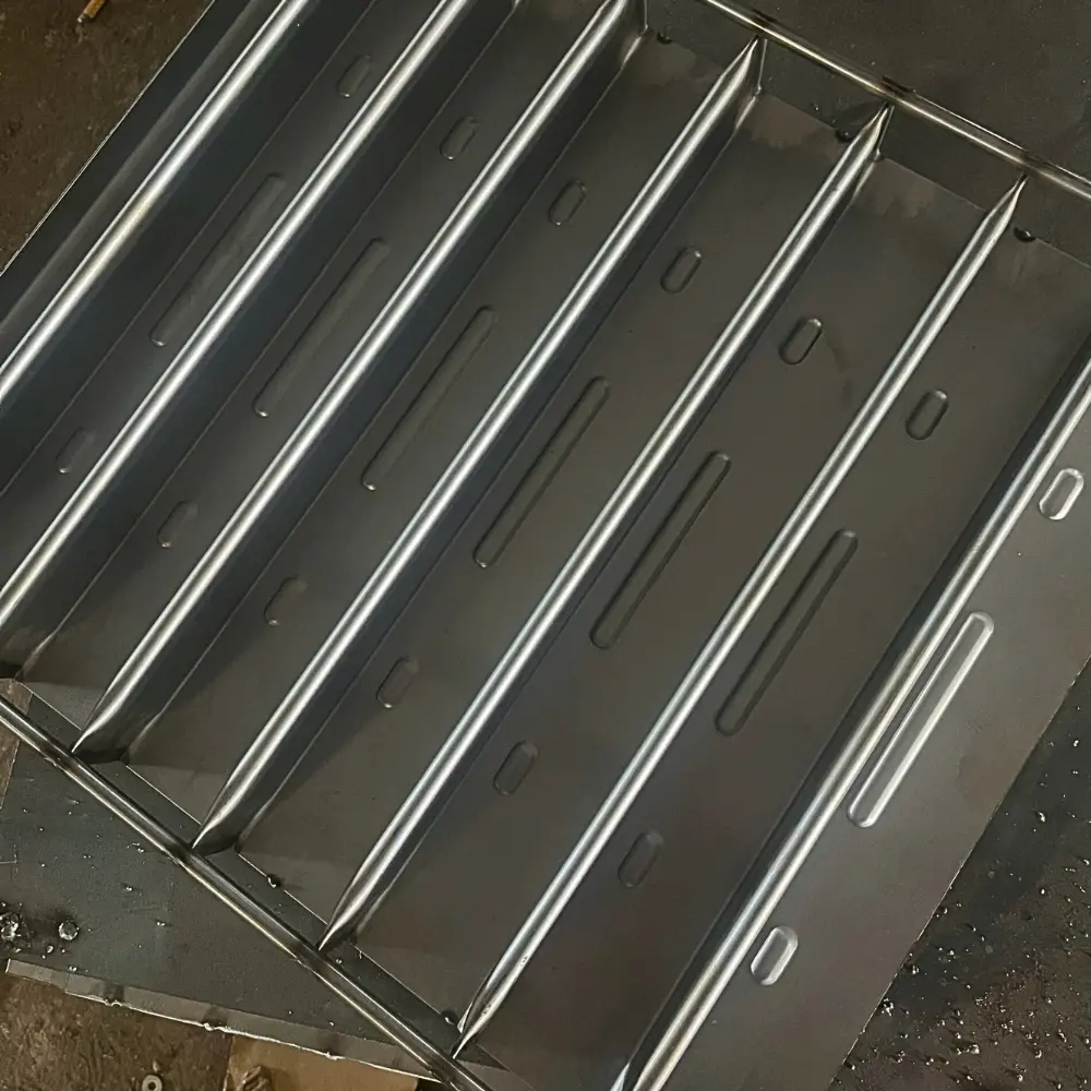 High Voltage Industrial Control Steel Corrugated Fin Of Transformer Step Up Transformer Tanks OEM ODM Made In Vietnam 3