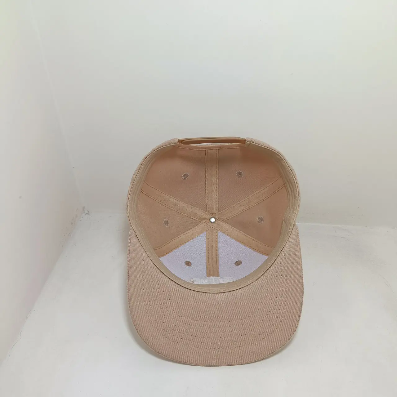 Hip Hop High Quality Snapback Cap for Unisex 6-Panel Cotton Fabric Structured Sports Cap Baseball Cap in Vietnam Factory 5