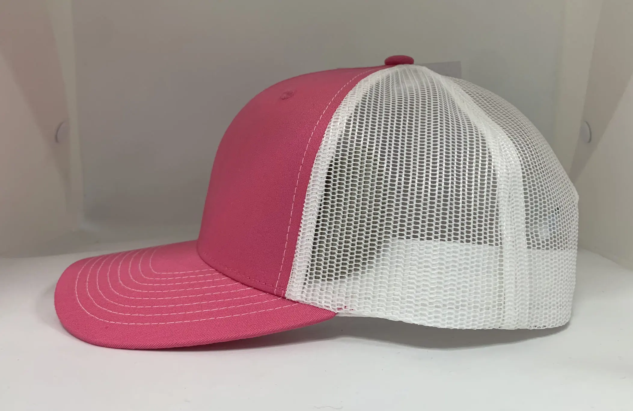 Hot Pink Trucker Hats Small MOQ Custom Promotional Hat Sport Dad Cap Snapback Caps Vietnam Factory 3