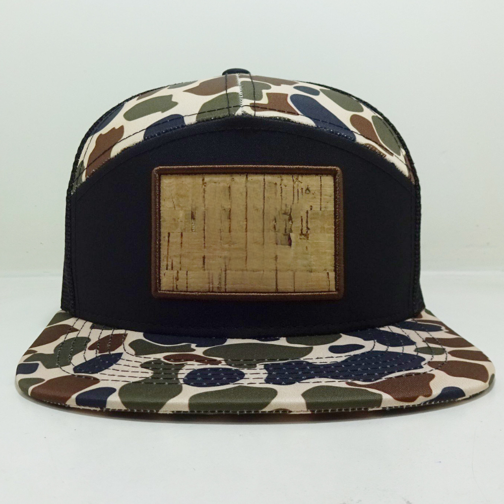 Hot Seller 7 Panel Camouflage Trucker Hats Leather Patch Flat Brim Adjustable Snapback Closure Fishing Hunting Vietnam Headwear 1