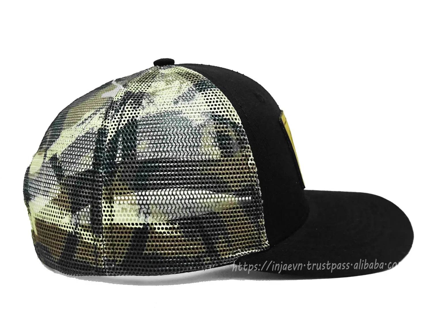 Leather logo 6-Panel Sporty Style Curved Brim Black Color Medium Profile Trucker Hat for Men in Vietnam Factory 4