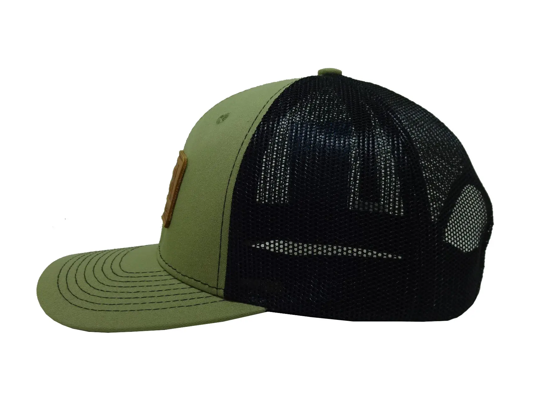 Leather Patch Logo 6-Panel Curved Brim Unisex High Quality Green Color Medium Profile Cotton and Mesh Fabric Trucker Hat 4