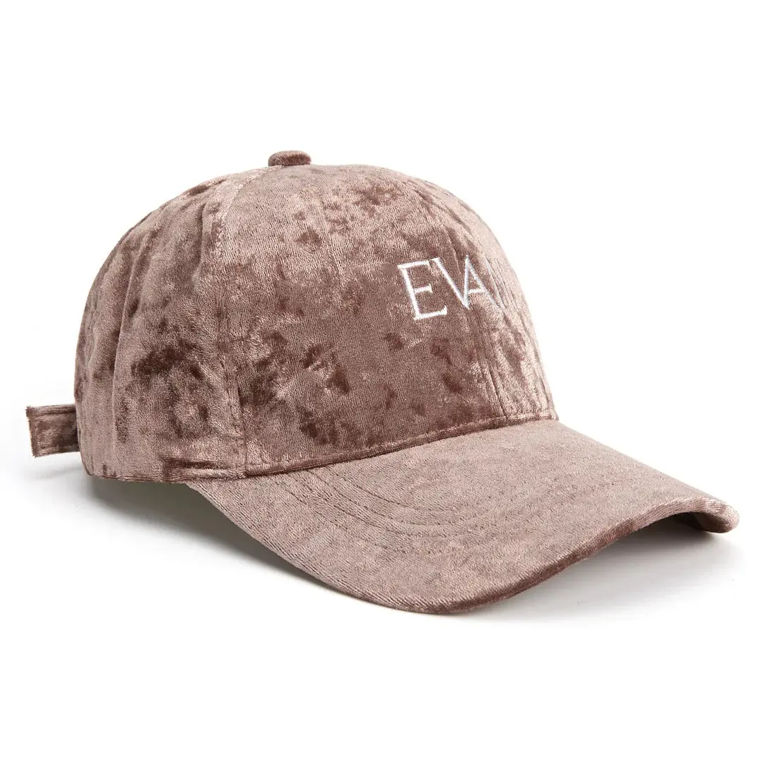 Light Brown Velvet Fabric Baseball Cap with Custom Logo High Quality 6 Panels Gorras Trendy Outdoor Baseball Cap Support Sample 3