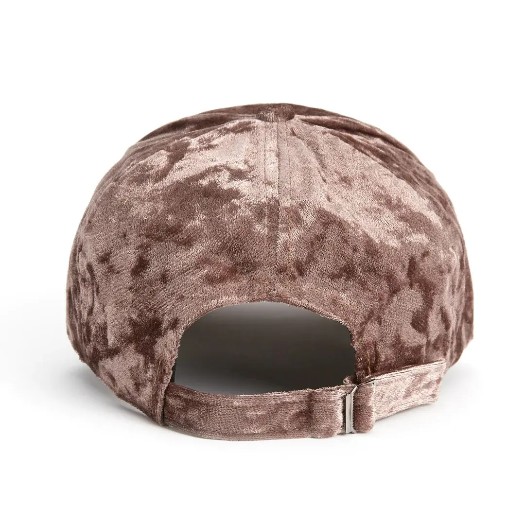 Light Brown Velvet Fabric Baseball Cap with Custom Logo High Quality 6 Panels Gorras Trendy Outdoor Baseball Cap Support Sample 4