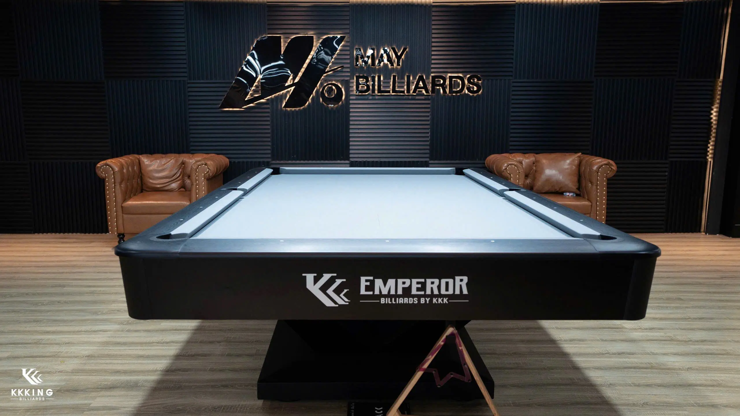 Modern High End Billiard Table Custom Luxury Finish Superior Frame Stability and Sleek Design 5
