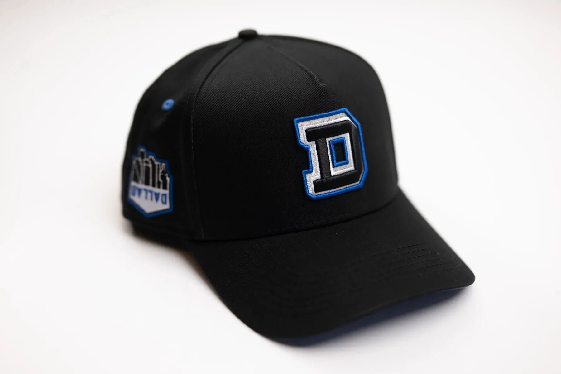 New Design Black Baseball Cap Embroidery Logo 5 Panel Customize High Quality Adjustable Head Protection Baseball Cap 2