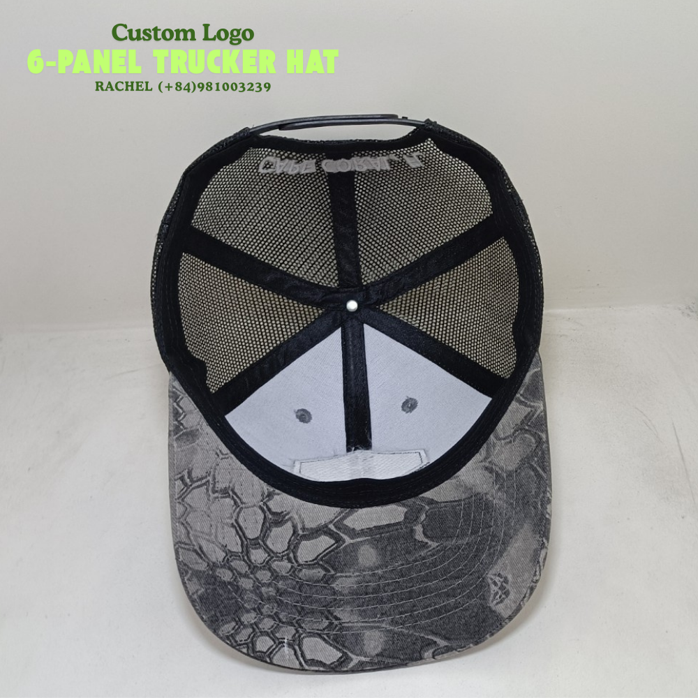 OEM High Quality PVC Rubber Front Logo 6 Panel Trucker Cap Black Mesh Custom Single Breasted Buckle Wholesale 5