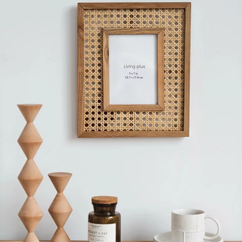 Plaid rattan photo frame Made In Vietnam Eco-friendly material used for Home decoration Picture frames Wholesale 3