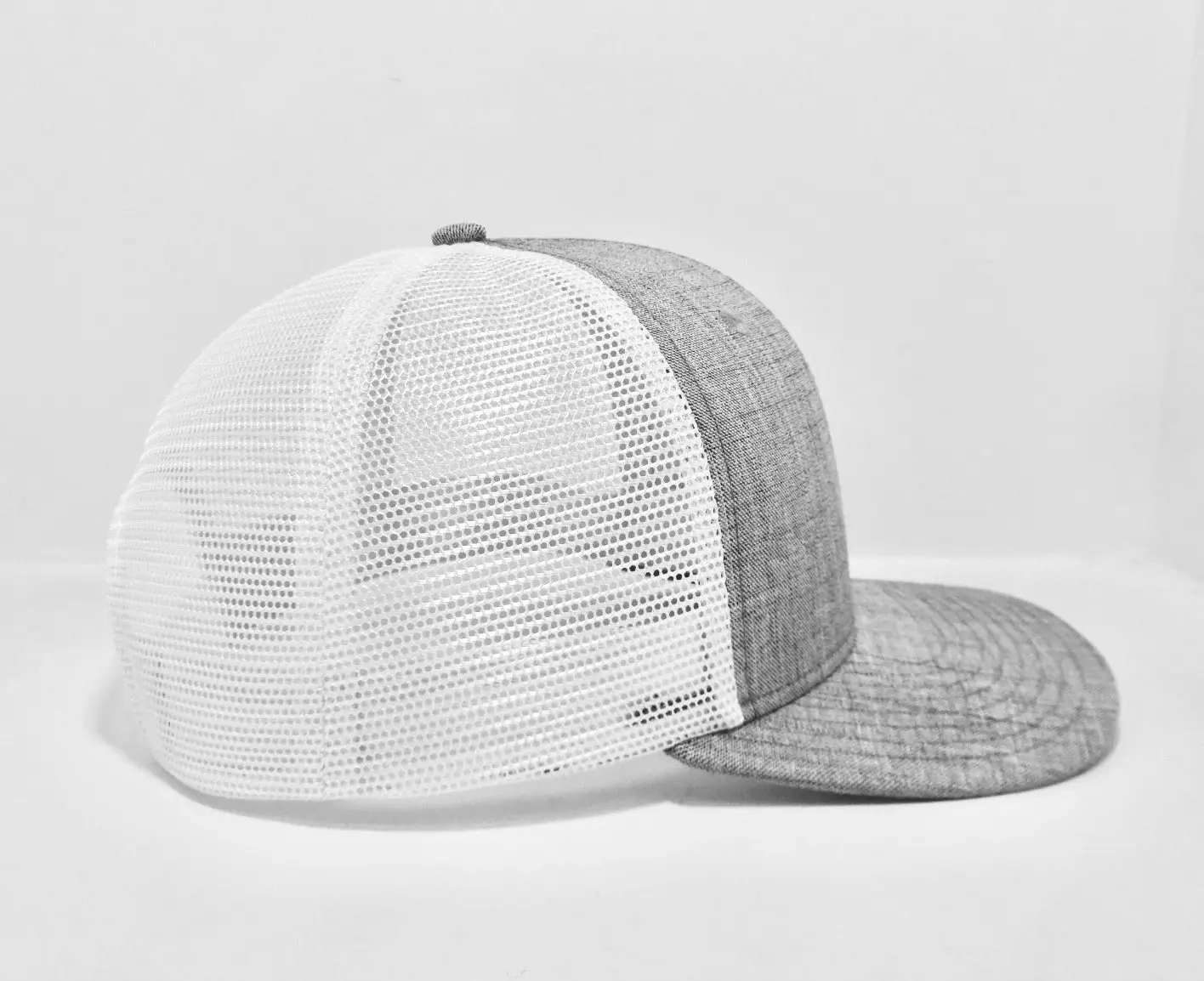 Plain 6-Panel High Quality Grey Color High Profile Mesh and Cotton Fabric Trucker Hat for Men From Vietnam Supplier 3