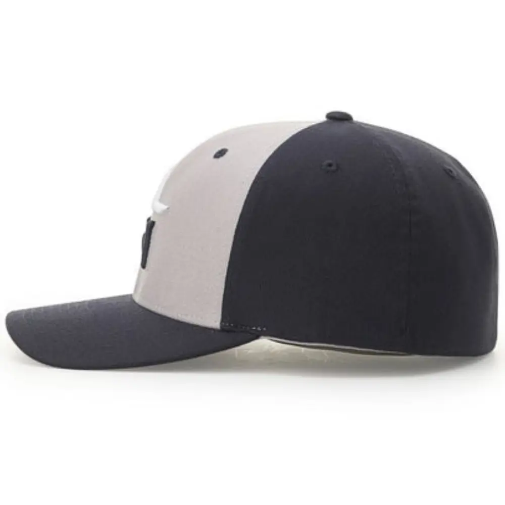 Premium 3D Embroidered Logo Fitted Caps Vietnam MadeTwo Tone Baseball Hat Gorras For Men Women Streetwear Hip Hop Promotion L01 3