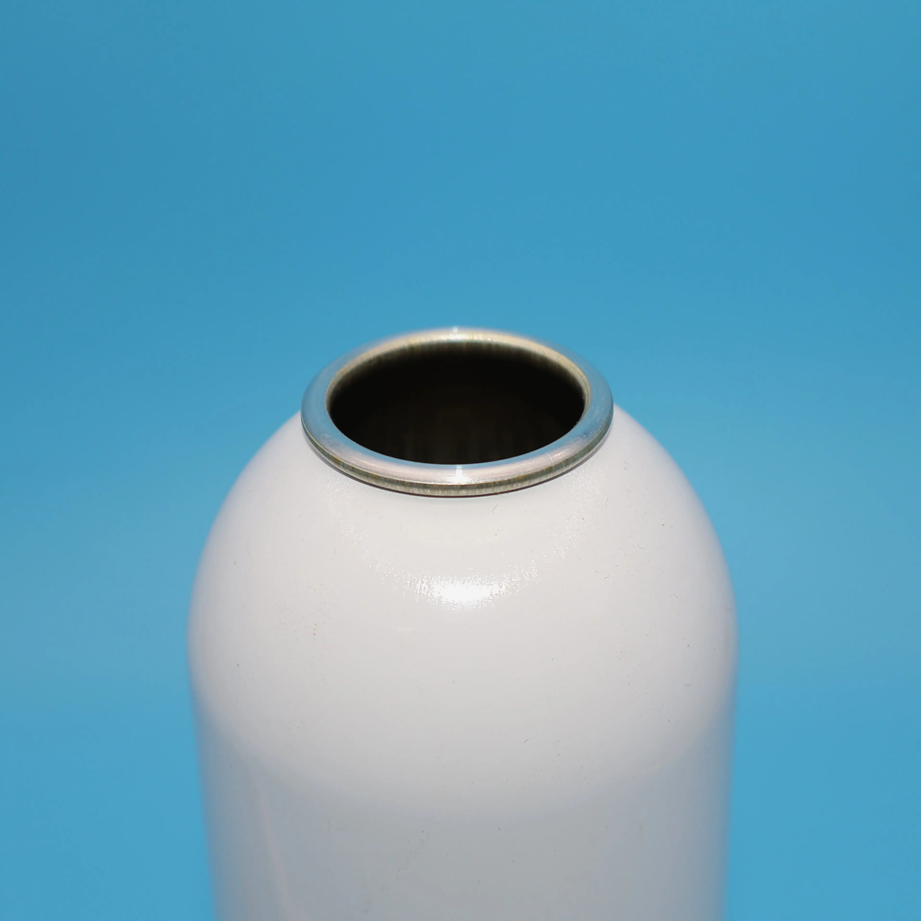 Premium Elegant Metal Hair Spray Bottles Aluminum Aerosol Spray Can From Vietnam Manufacturer Cosmetic Bottle Factory 4