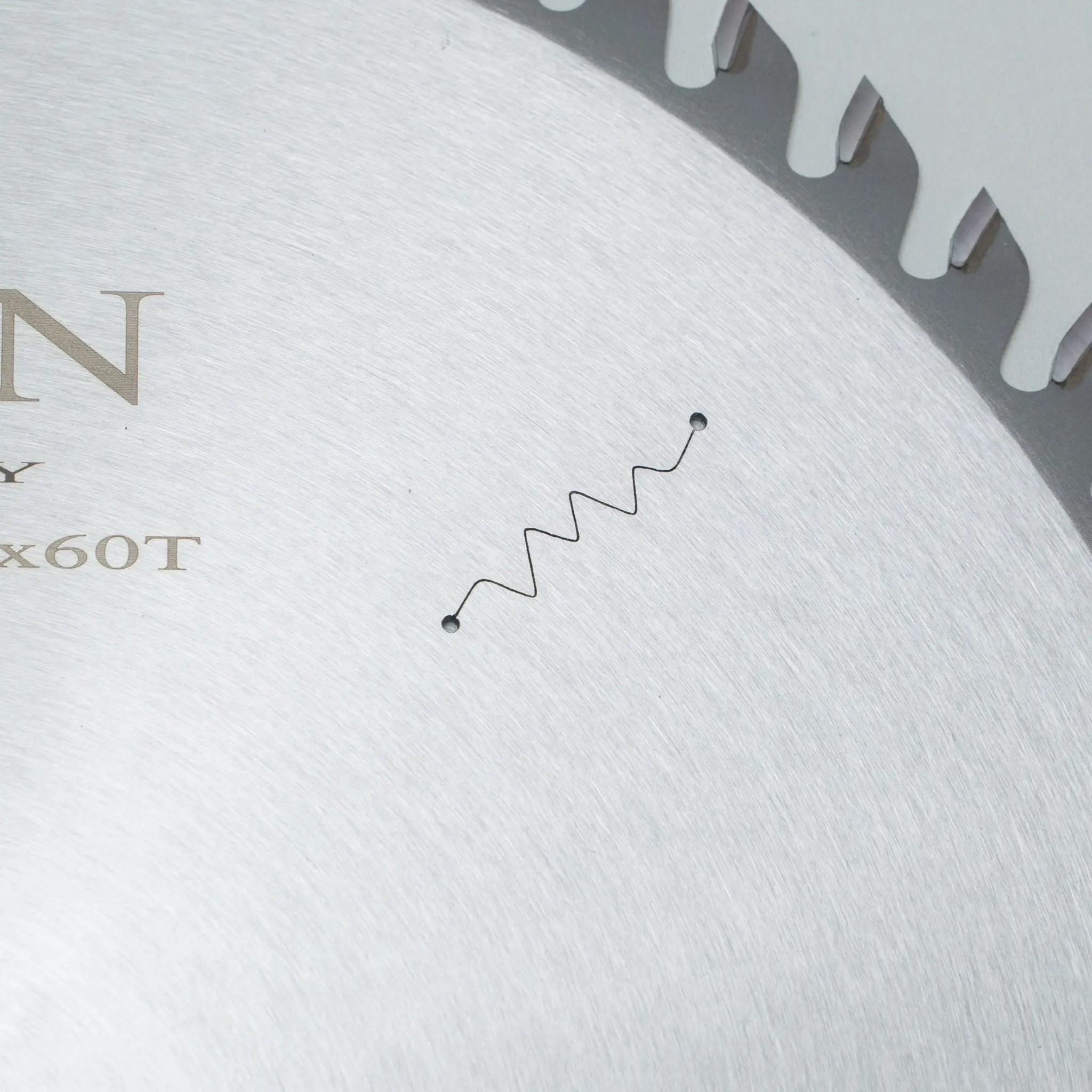 Professional Quality GMN 300x3.2x30x100T Circular Saw Blade for Wood High Frequency Welded Industrial Wood Cutting Saw OEM 1