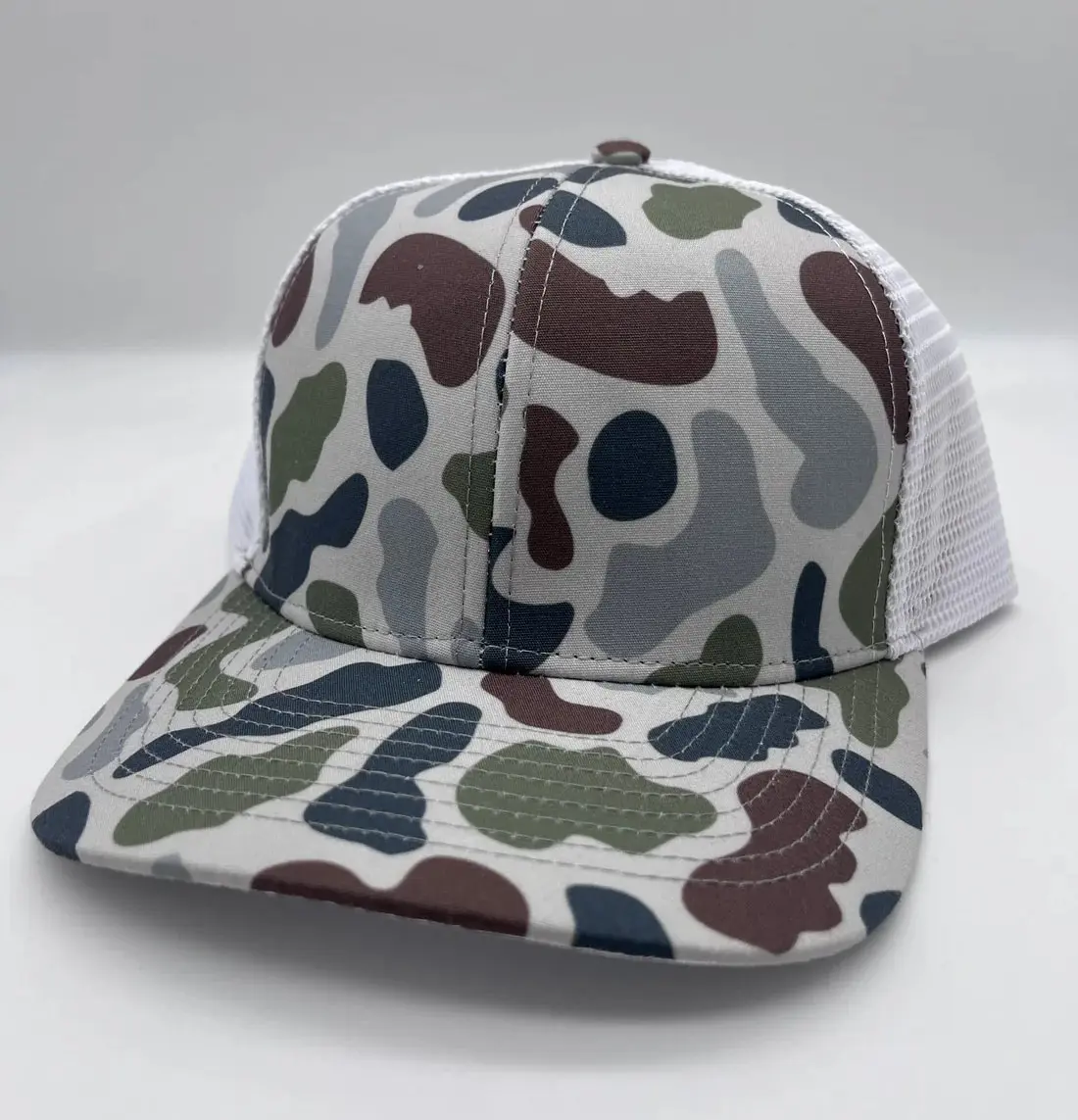 Promotional Camo Trucker Hat with Custom Logo Outdoor Camouflage Hat Multi Design Wholesale Sports Cap for Man 1