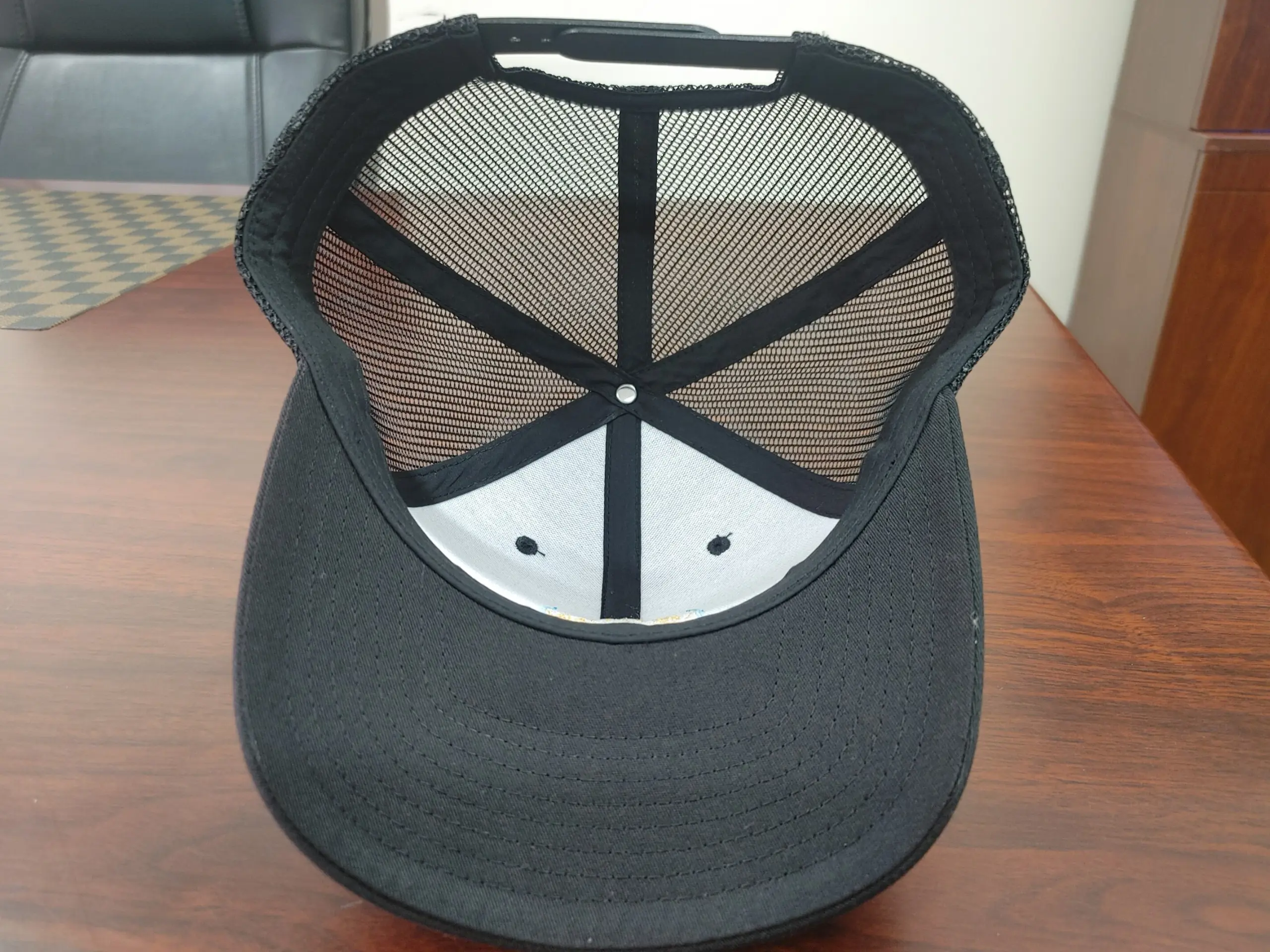 Promotional Film Story  6 Panel Trucker Hats Custom Embroidery Logo Make Hats in Vietnam High Quality and Quickly Shipping 2