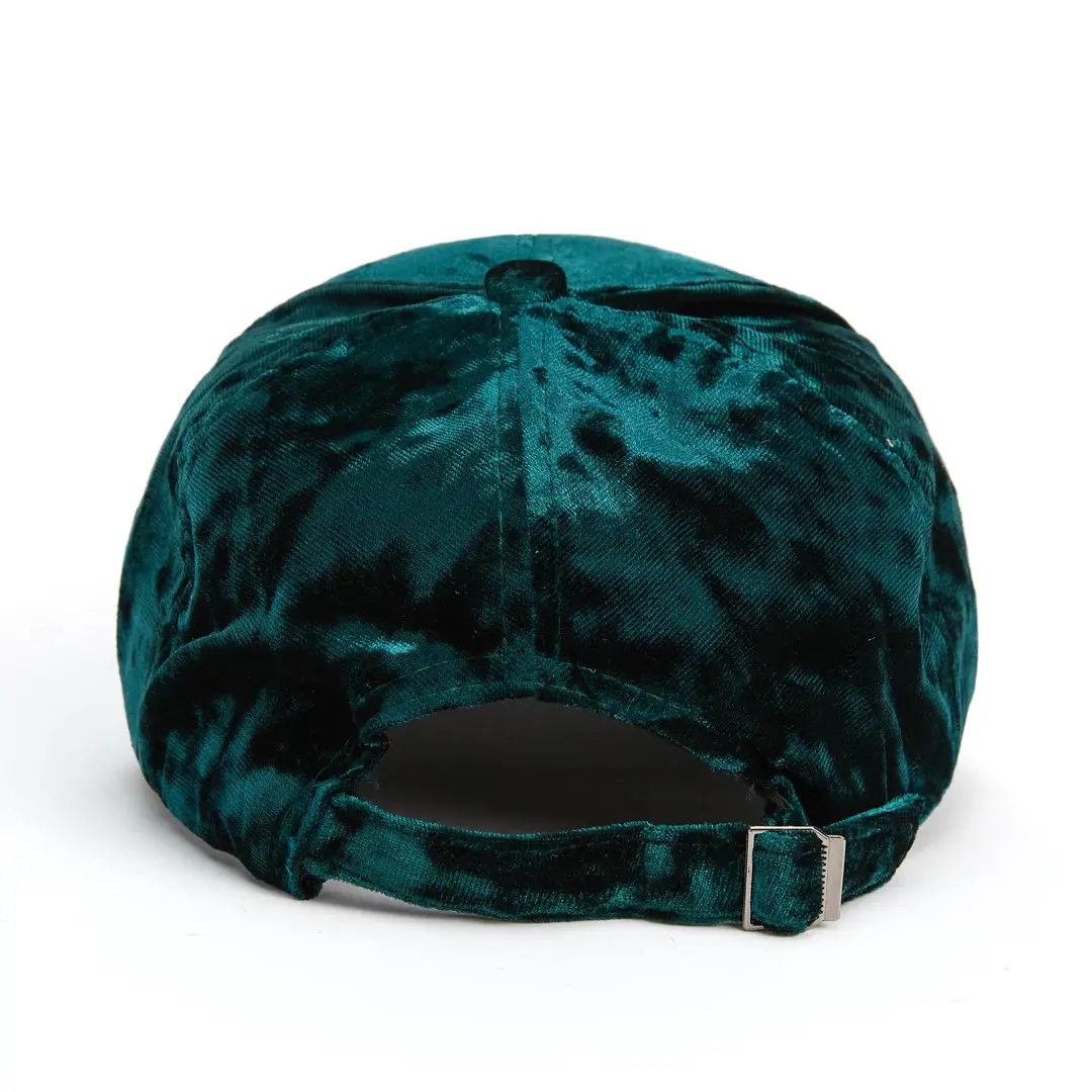 Promotional Sports Cap Dad Hat Wholesale Velvet Baseball Cap High Fashion 6 Panels High Quality Adjustable Custom Baseball Cap 4