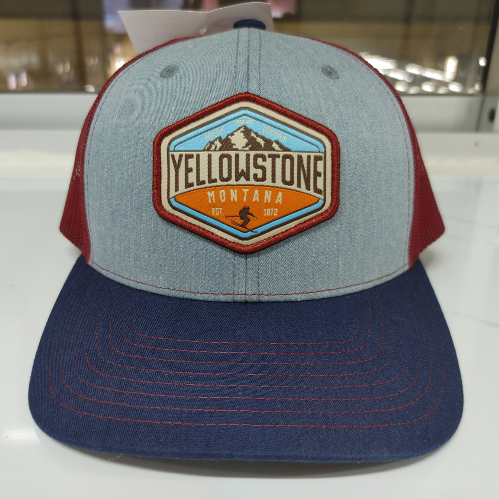 R 112 6 Panel Mesh Back Trucker Hats Structured Woven Patch Contrast Stitching Line Slightly Curved Brim Modern Styles Vietnam 2