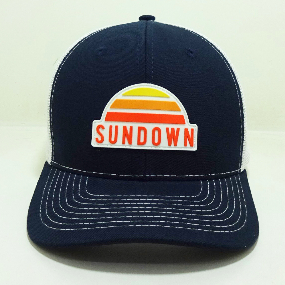 R 112 Rubber PVC Logo Patch Trucker Hat 6 Panel Gorras Structured Caps Stitching Line On Brim Inner Tapes Label On Sweatband OEM 1